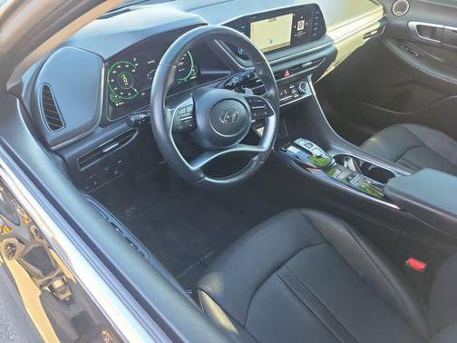 2023 Hyundai SONATA Hybrid Limited