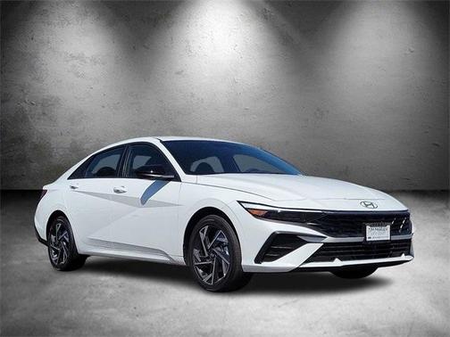 2025 Hyundai ELANTRA HEV SEL Sport