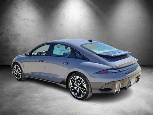 2025 Hyundai IONIQ 6 SEL
