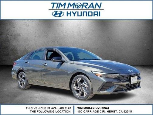 2025 Hyundai ELANTRA HEV SEL Sport