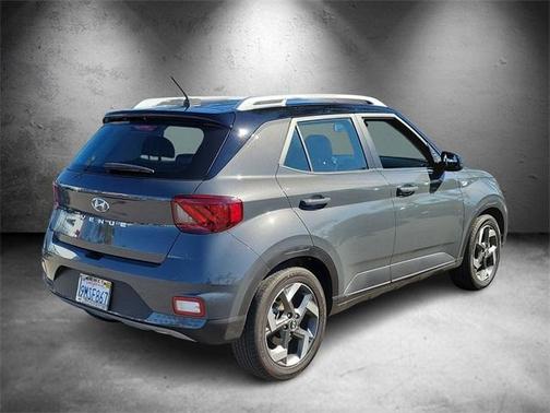 2024 Hyundai VENUE Limited