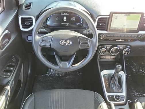 2024 Hyundai VENUE Limited