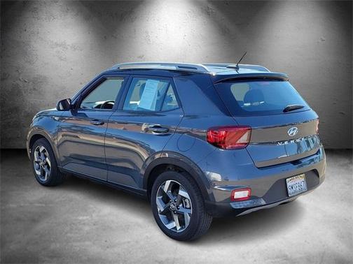 2024 Hyundai VENUE Limited