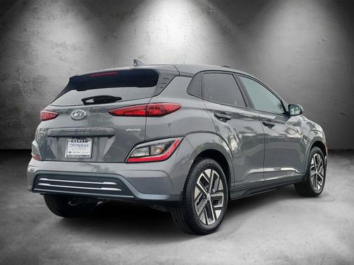 Gray 2023 Hyundai KONA EV SEL