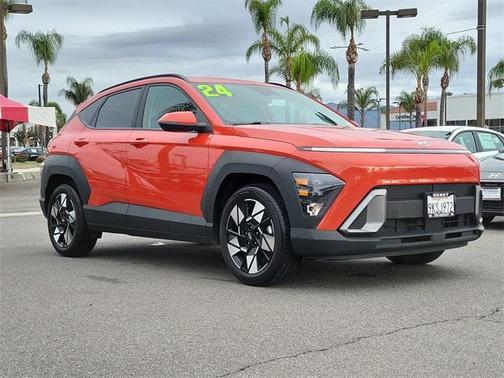 2024 Hyundai KONA SEL
