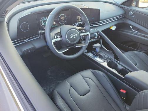 2026 Hyundai ELANTRA HEV Limited