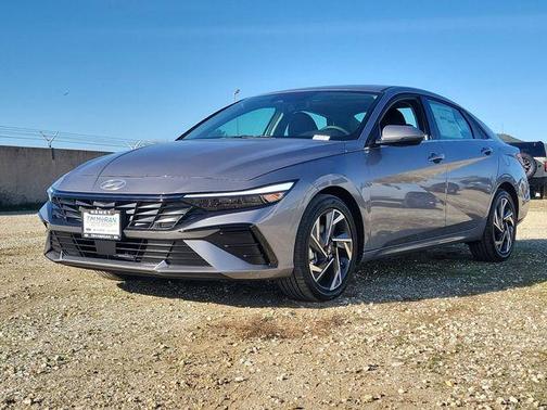 2026 Hyundai ELANTRA HEV Limited