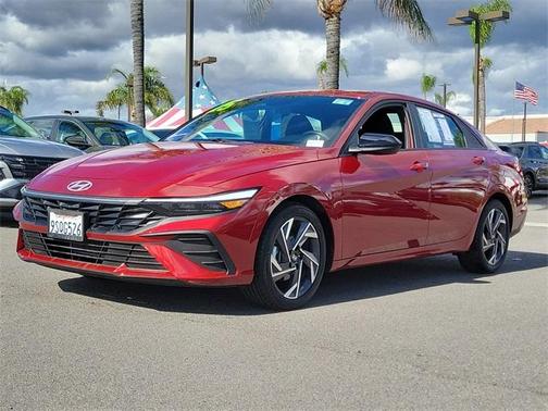 2025 Hyundai ELANTRA SEL Sport