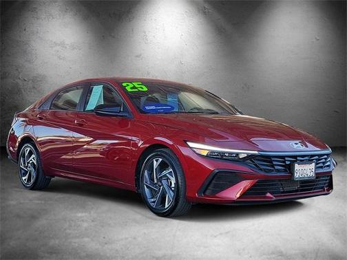 2025 Hyundai ELANTRA SEL Sport