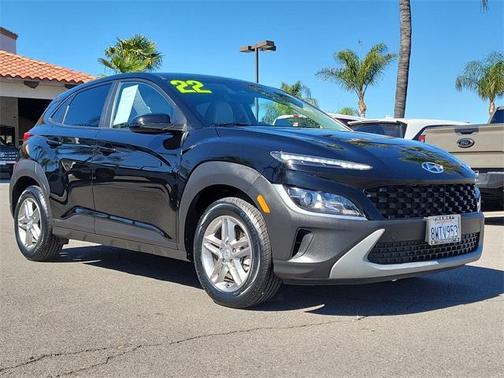2022 Hyundai KONA SE