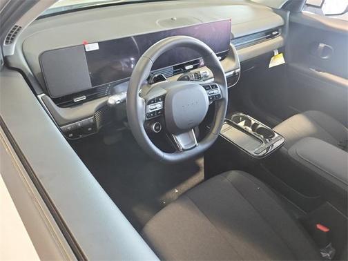 2025 Hyundai IONIQ 5 SE Standard Range