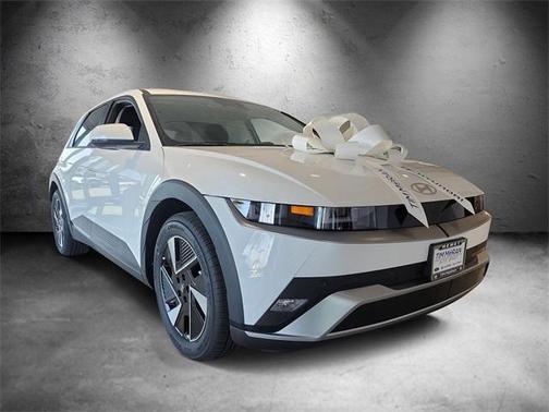 2025 Hyundai IONIQ 5 SE Standard Range