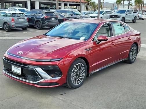 2025 Hyundai SONATA Hybrid SEL