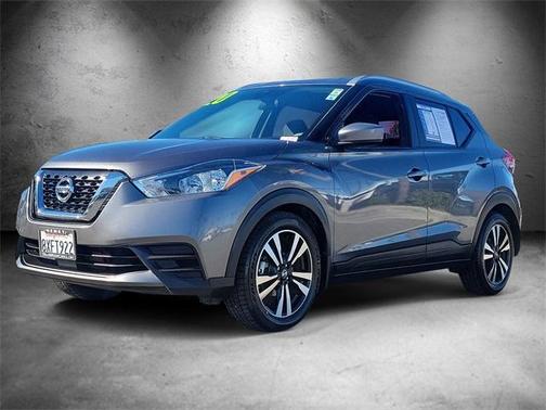 2020 Nissan Kicks SV