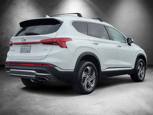 White 2022 Hyundai SANTA FE SEL