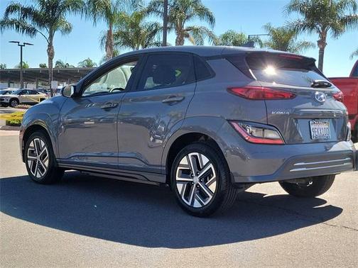2023 Hyundai KONA EV SE