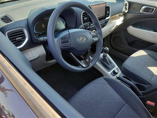 2025 Hyundai VENUE Limited