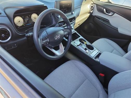 2023 Hyundai KONA EV SE