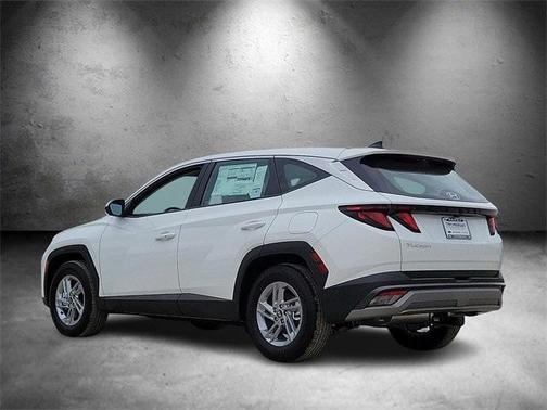 2025 Hyundai TUCSON SE