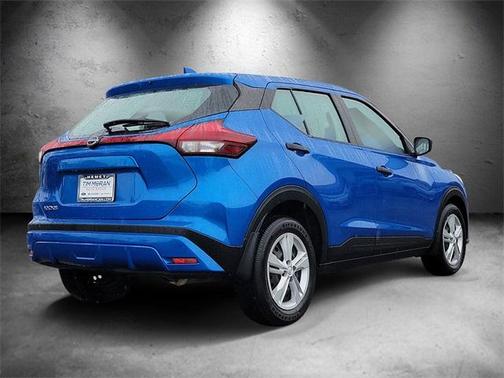 2023 Nissan Kicks S