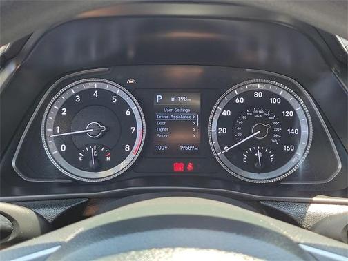 2023 Hyundai SONATA SE