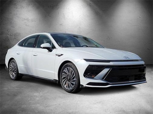 2026 Hyundai SONATA Hybrid SEL
