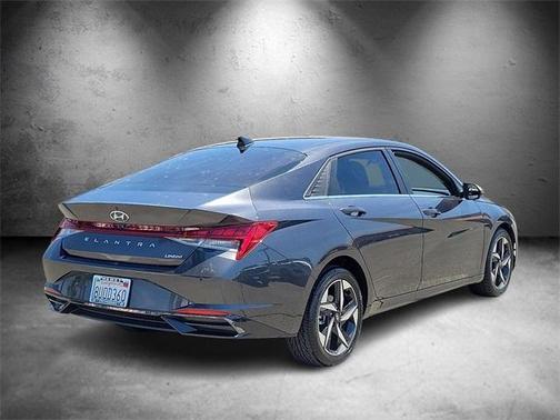 2021 Hyundai ELANTRA Limited