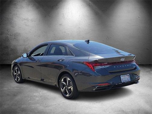 2021 Hyundai ELANTRA Limited