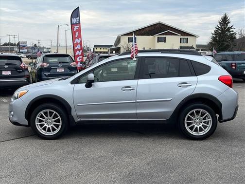 Ice Silver Metallic 2013 Subaru XV Crosstrek 2.0i Limited