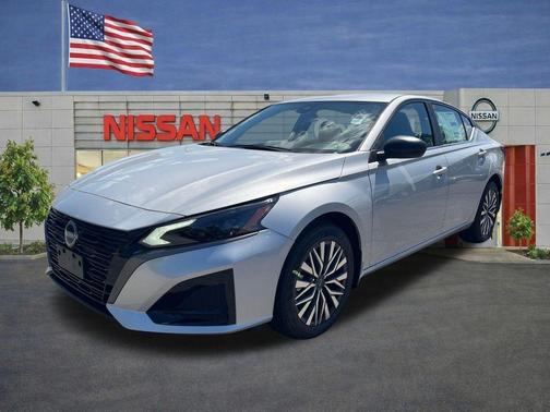 Brilliant Silver Metallic 2026 Nissan Altima 2.5 SV