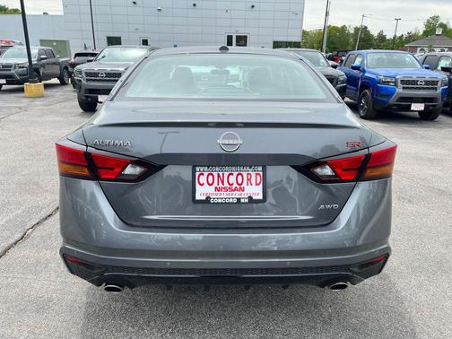 Gun Metallic 2026 Nissan Altima 2.5 SR