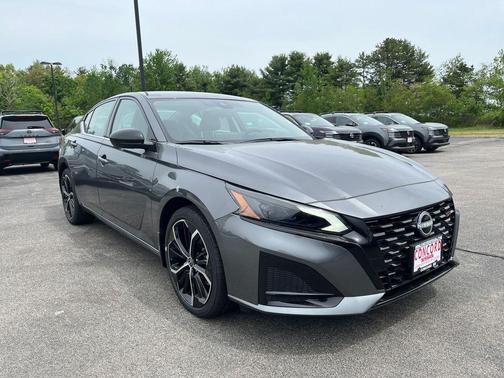 Gun Metallic 2026 Nissan Altima 2.5 SR
