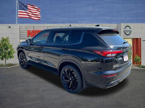 Cosmic Black 2026 Nissan Rogue SL