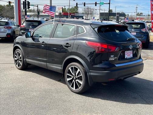 2017 Nissan Rogue Sport SL