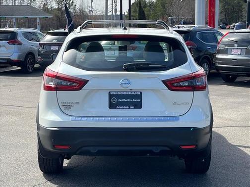 2022 Nissan Rogue Sport SL