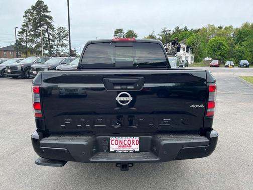 Black 2026 Nissan Frontier SV