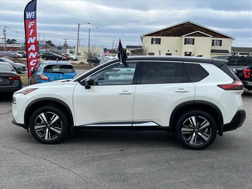 2021 Nissan Rogue SL