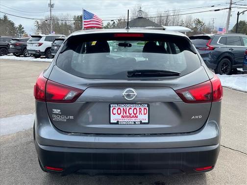 2018 Nissan Rogue Sport S