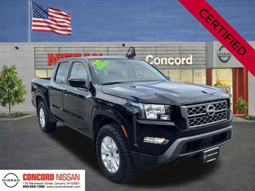 Black 2022 Nissan Frontier SV