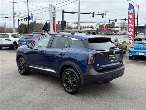 Deep Blue Pearl 2026 Nissan Kicks SR