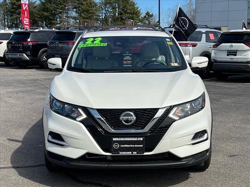 White 2022 Nissan Rogue Sport SL