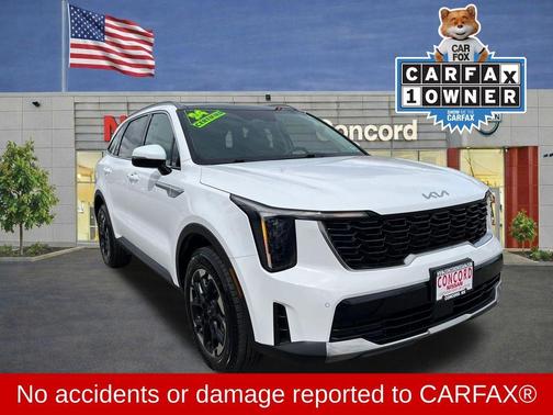 Glacial White Pearl 2024 Kia Sorento S