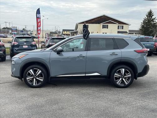 Boulder Gray 2021 Nissan Rogue SL