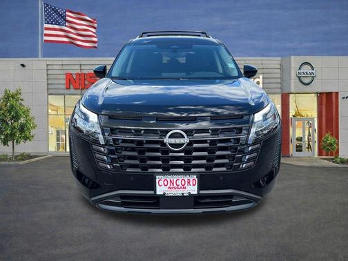 Black 2026 Nissan Pathfinder SV