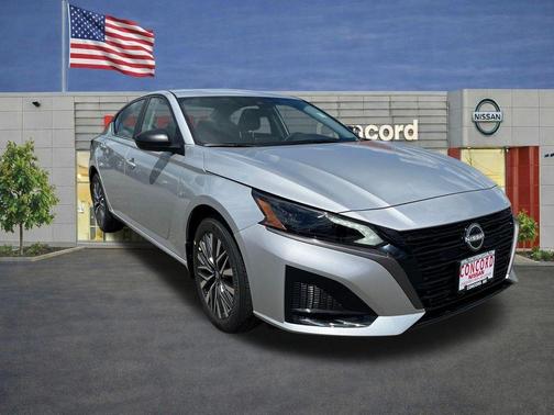 Brilliant Silver Metallic 2026 Nissan Altima SV