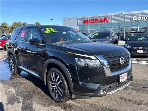 2022 Nissan Pathfinder Platinum