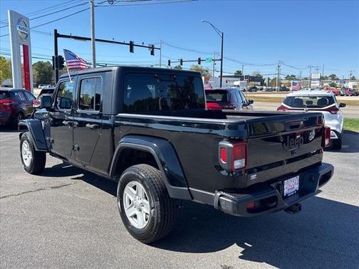 Black Clearcoat 2023 Jeep Gladiator Sport