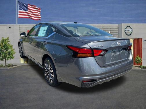 Gun Metallic 2026 Nissan Altima 2.5 SV