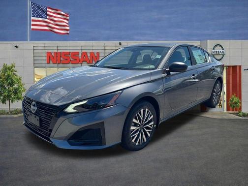 Gun Metallic 2026 Nissan Altima 2.5 SV