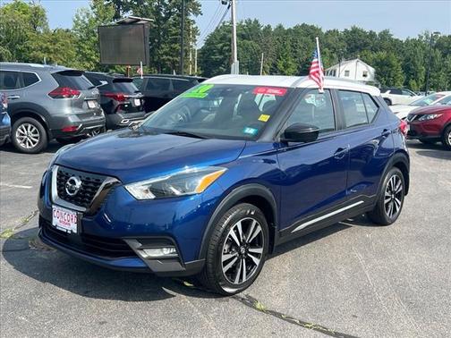 2020 Nissan Kicks SR